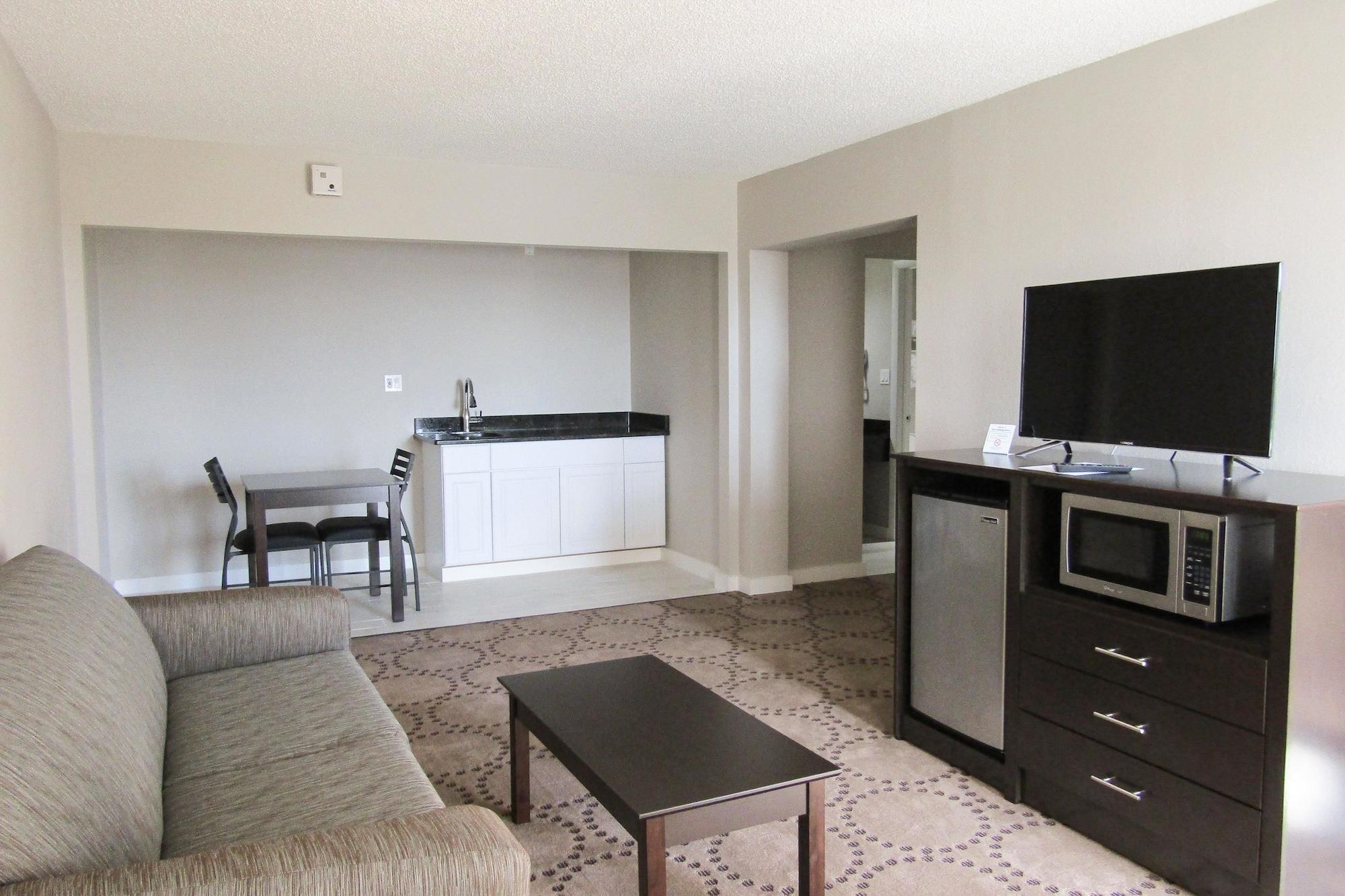Quality Inn & Suites Kissimmee By The Lake Four Corners المظهر الخارجي الصورة