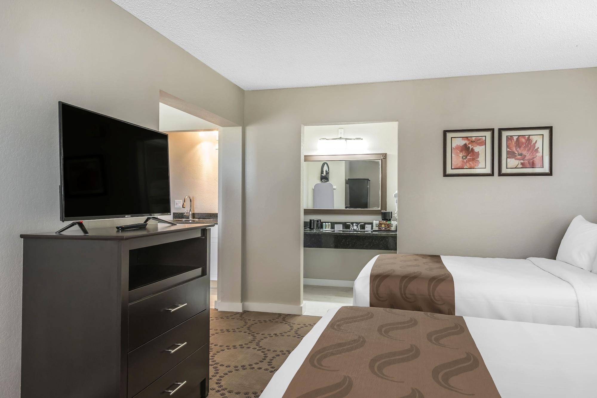 Quality Inn & Suites Kissimmee By The Lake Four Corners المظهر الخارجي الصورة