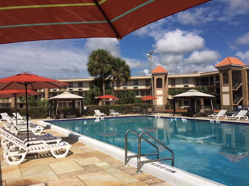 Quality Inn & Suites Kissimmee By The Lake Four Corners المظهر الخارجي الصورة